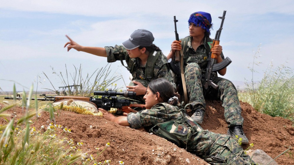 Kurdish Female Fighters May 2014 REUTERS